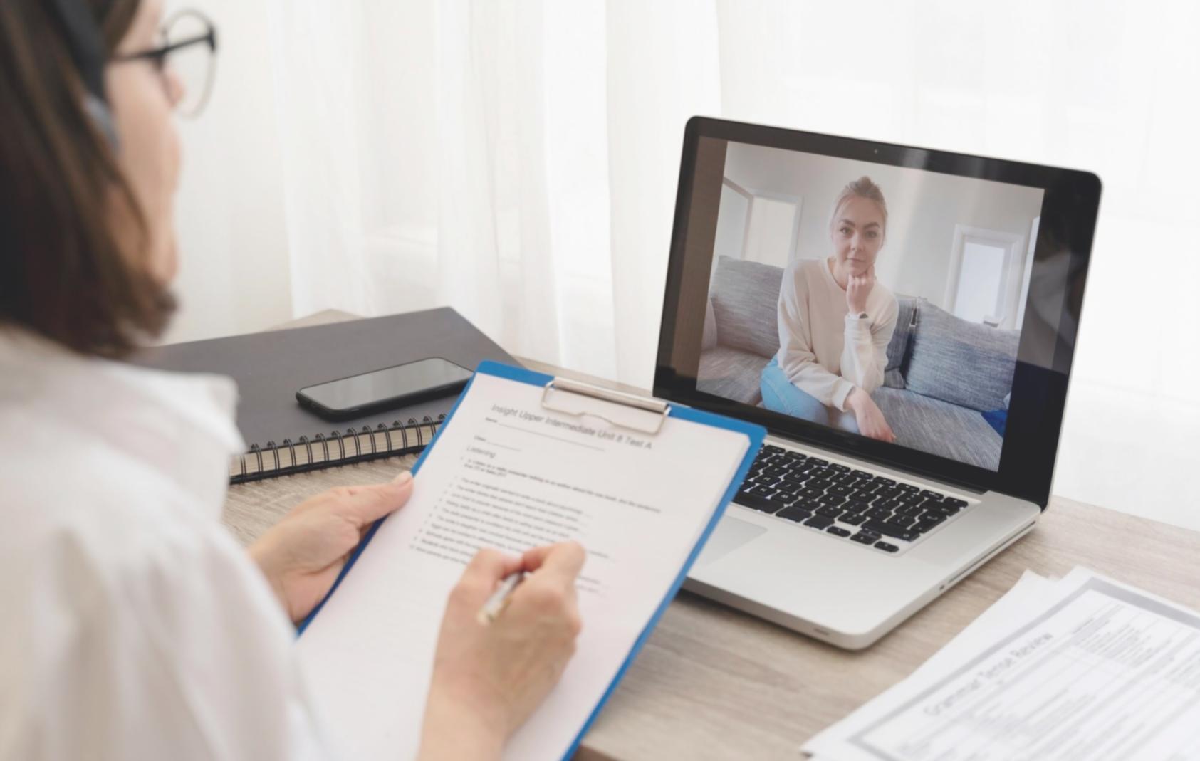 Oficina de thavronumelidrospa en Zaragoza con ambiente profesional y acogedor